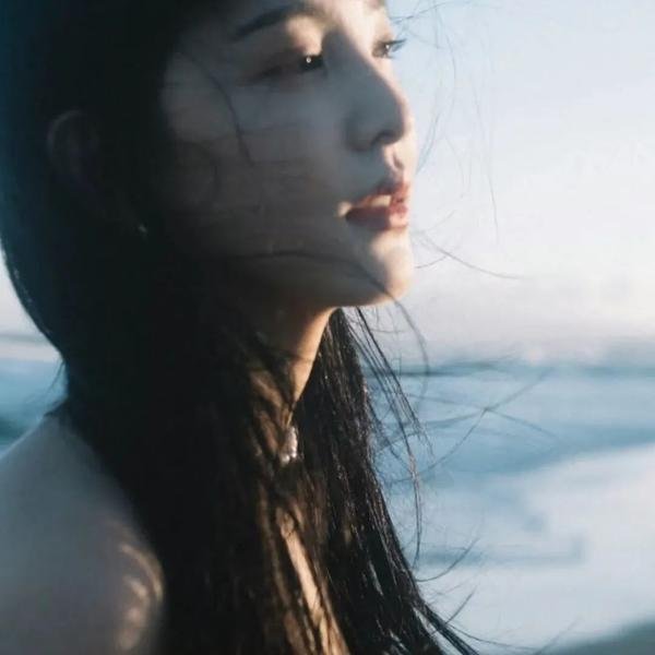 仙人坝的红衣兜